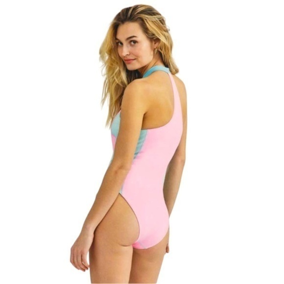 Hurley x LoveShackFancy Max Colorblock Mock One Piece Size M NWT - Picture 5 of 9